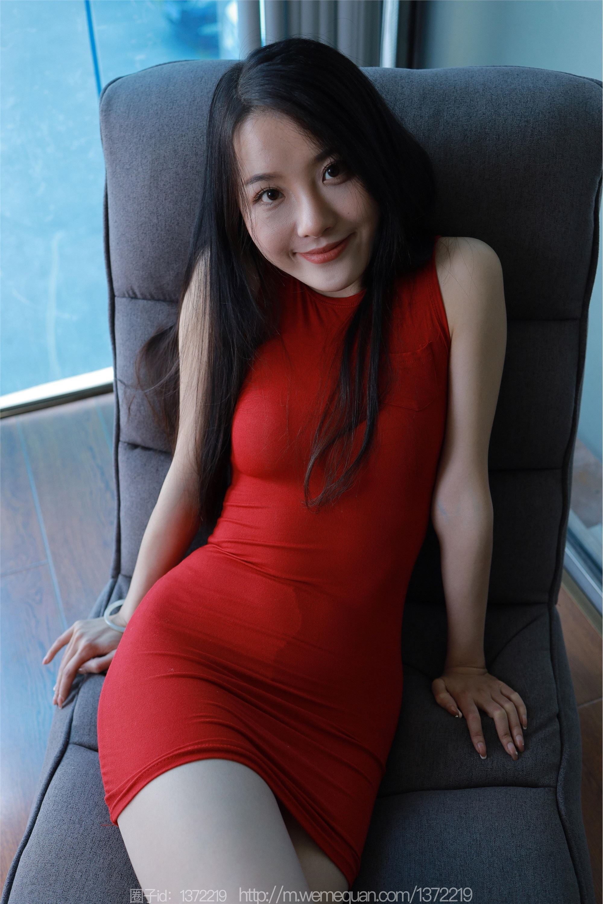 IESS异思趣向  2023.02.25 丝享家 1372 婉萍《红色包臀裙》